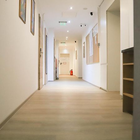 «Go West» Guest Rooms เวียนนา ภายนอก รูปภาพ