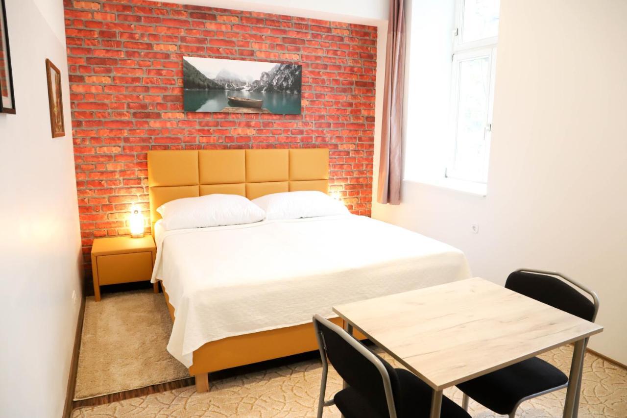 «Go West» Guest Rooms เวียนนา ภายนอก รูปภาพ